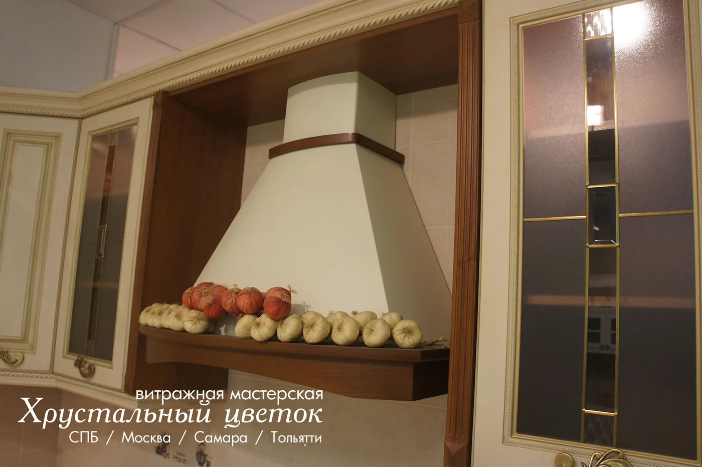 Витраж мебельный фасад
